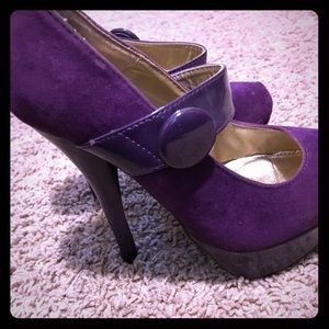 Sexy purple high heel